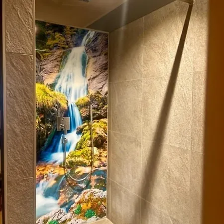 Wildgruen Panorama 11 *